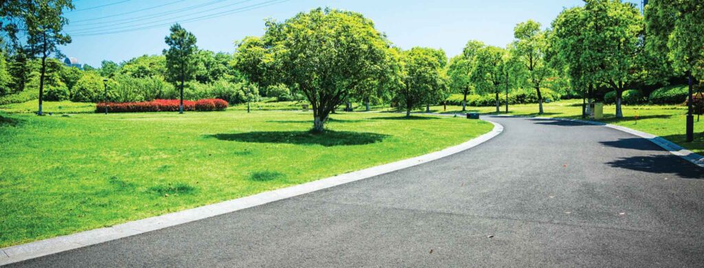 Unlocking-Curb-Appeal-Innovative-Paving-Solutions-for-Residential-Landscapes